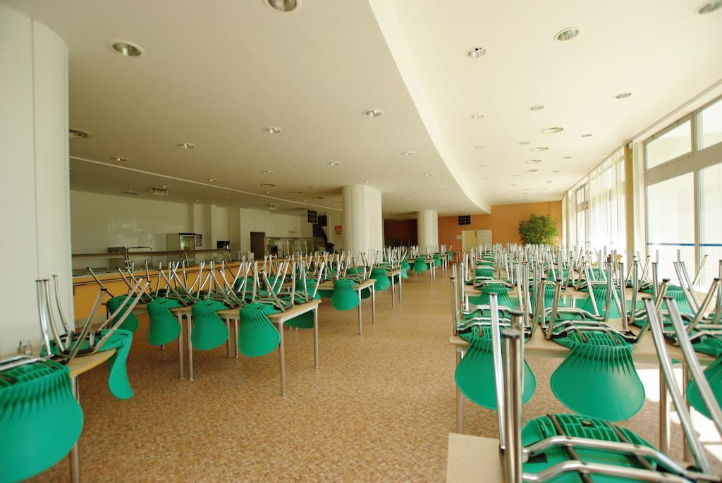 Kolej Akademie Hotel เบอร์โน ภายนอก รูปภาพ